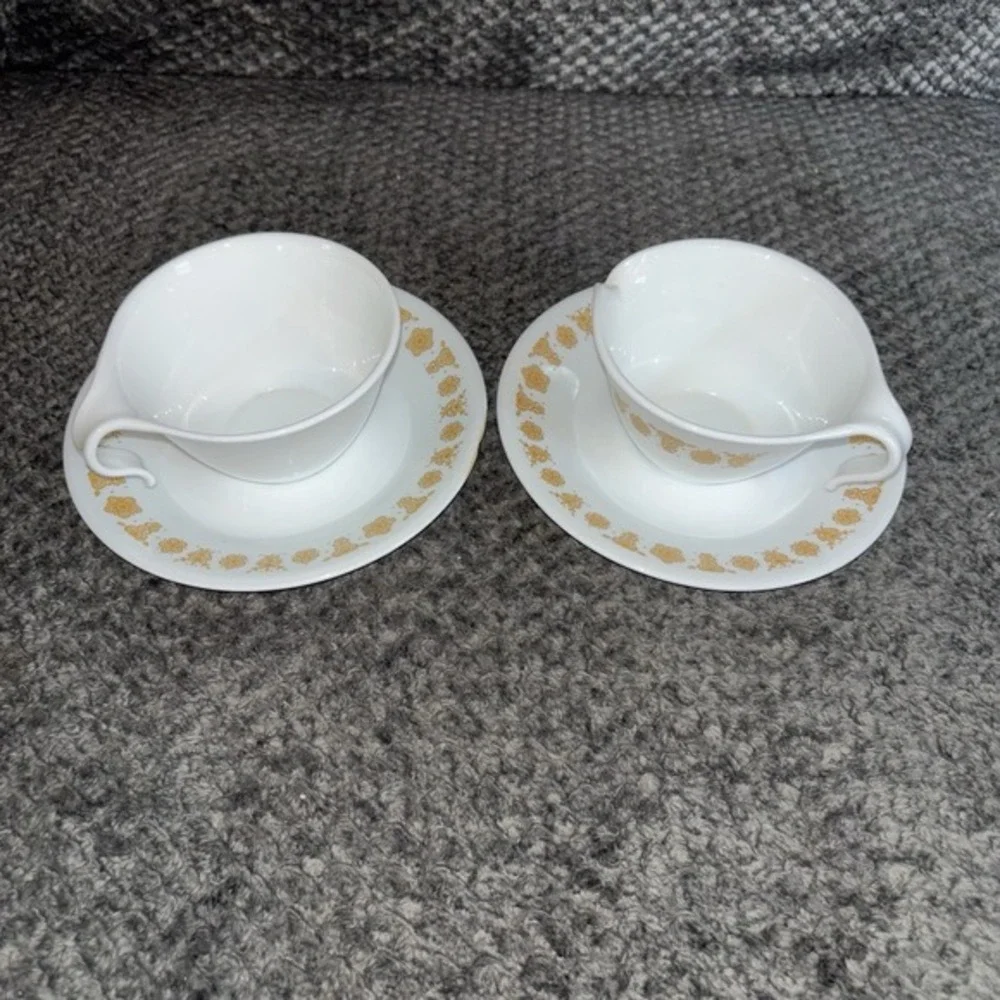 Set of 4 ~ Corelle ~ Butterfly Gold‎ ~ Hook Handle Coffee Cups and Saucers